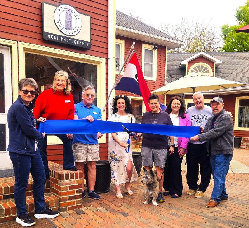 Rehoboth Beach Main Street members gather with the new owners of Art off the Avenue for a ribbon cutting. Shown are (l-r) Carolyn Diefenderfer, assistant treasurer; Suzie Martin, board president; Stephen Scheffer, board member; owners Susan McLean and Kim Johnson; Alli Hutchinson and Herb Engert, board members; and Jerry Filbin, board secretary. SUBMITTED PHOTO